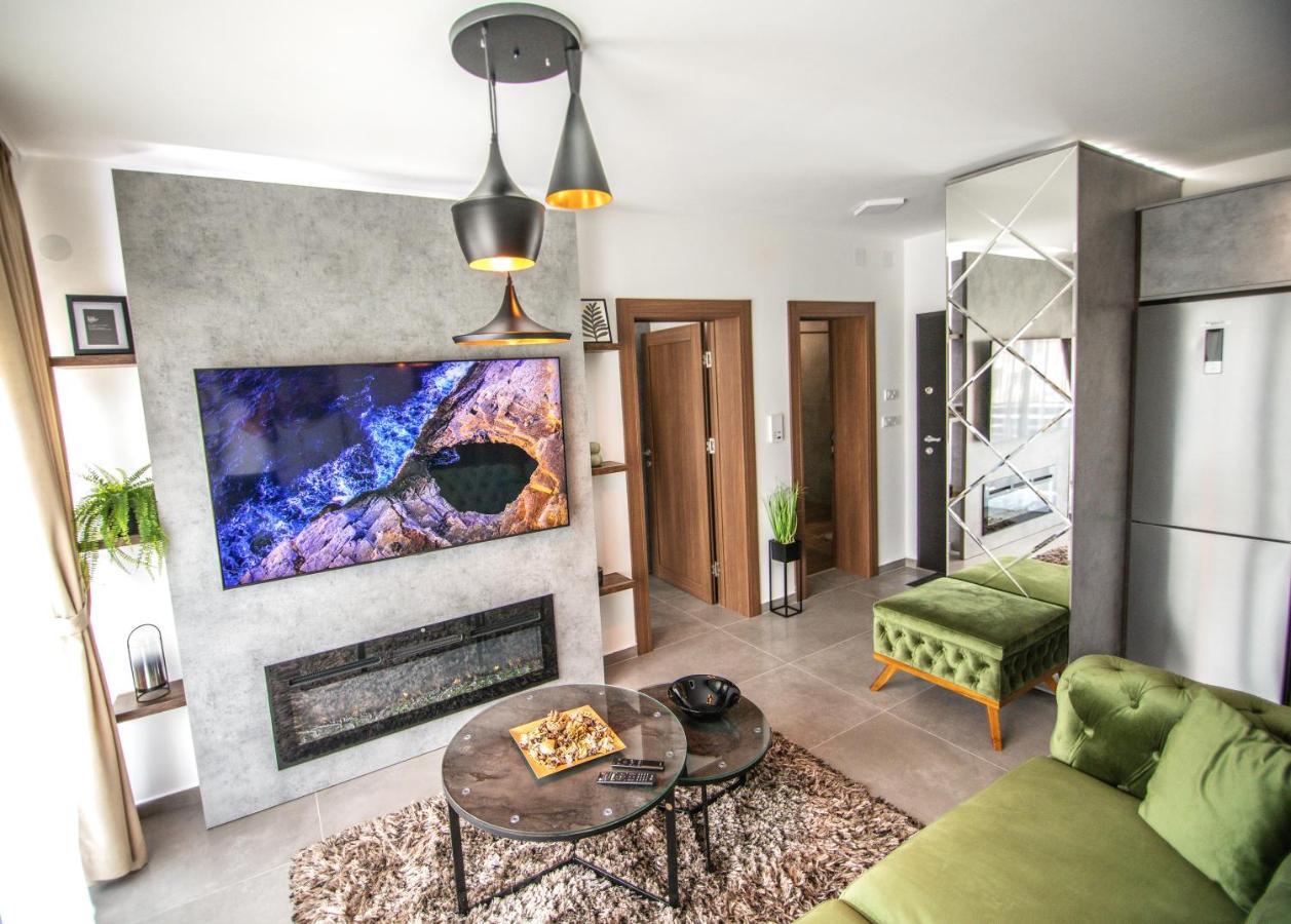 Royal Luxury Apartment Vrsac Exterior foto