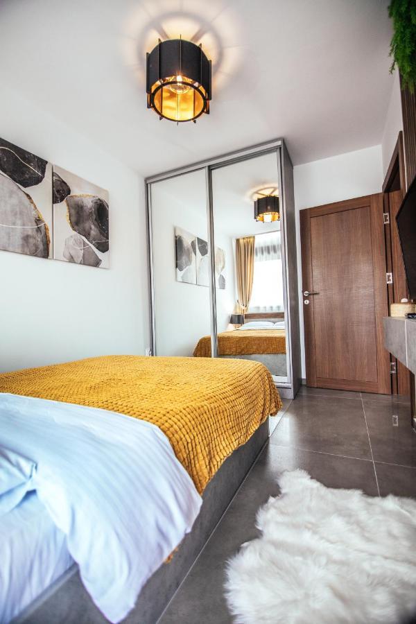 Royal Luxury Apartment Vrsac Exterior foto